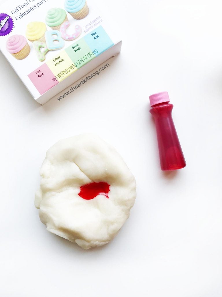 Homemade Playdough with Sprinkles. There is just something about sprinkles that makes a person smile. In fact, it just might be impossible to even look at sprinkles and not instantly feel happier. Sprinkles are synonymous with birthday parties and happy celebrations, and our sprinkle playdough fits the bill. No doubt our homemade playdough recipe with sprinkle mix-ins would make for the perfect birthday party activity or party favor but why wait for a party to enjoy sprinkles? We say celebrate today and what better way than with sprinkle playdough. So, without further ado, please read on for our easy, one-pot playdough recipe and all the delicious pictures of this celebratory playdough invitation to play.