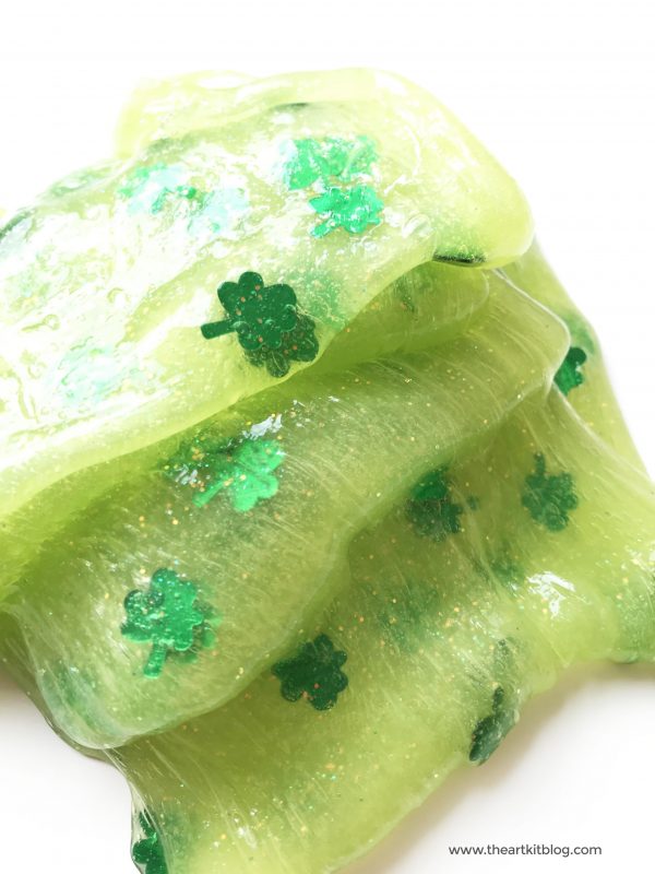 St. Patrick's Day Easy DIY Slime Recipe - The Art Kit