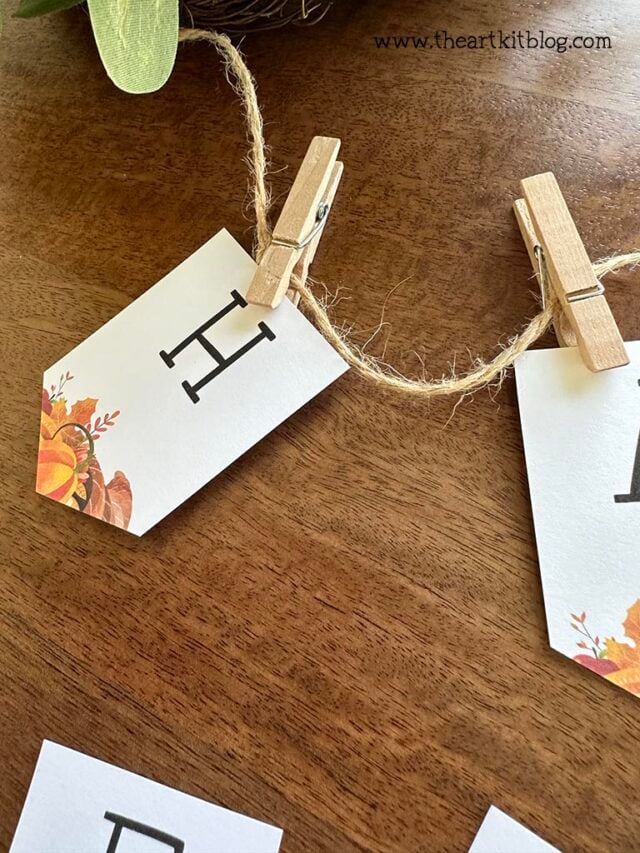Happy Fall Y'all Banner {FREE PRINTABLE!} - The Art Kit