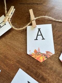 Happy Fall Y'all Banner {FREE PRINTABLE!} - The Art Kit