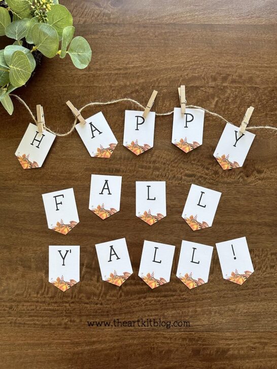Happy Fall Y'all Banner {FREE PRINTABLE!} - The Art Kit