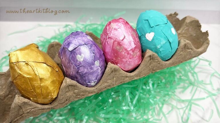 decorating-plastic-easter-eggs