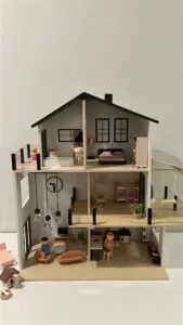 dollhouse