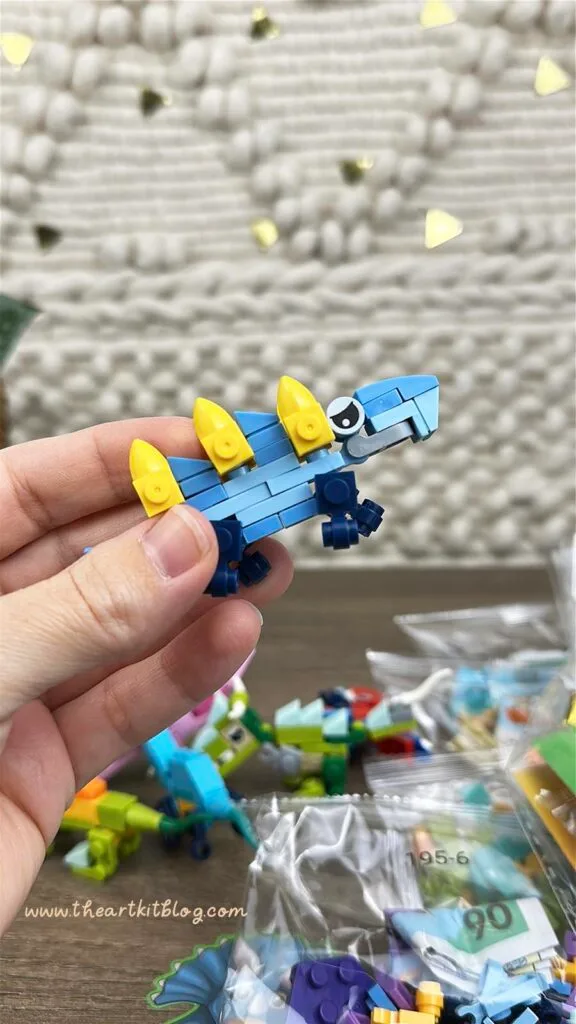 valentines-classroom-brick-building-dinosaur-6