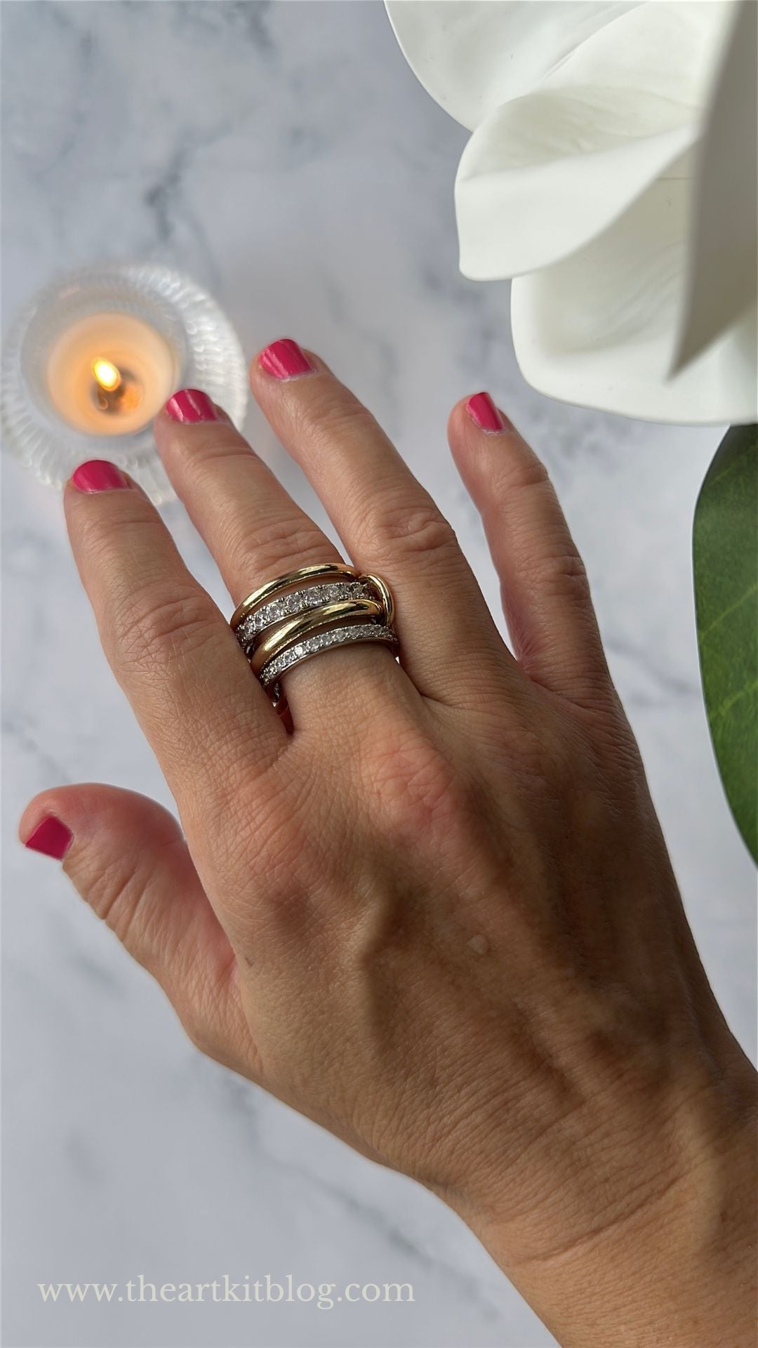 pavoi-interlocking-ring