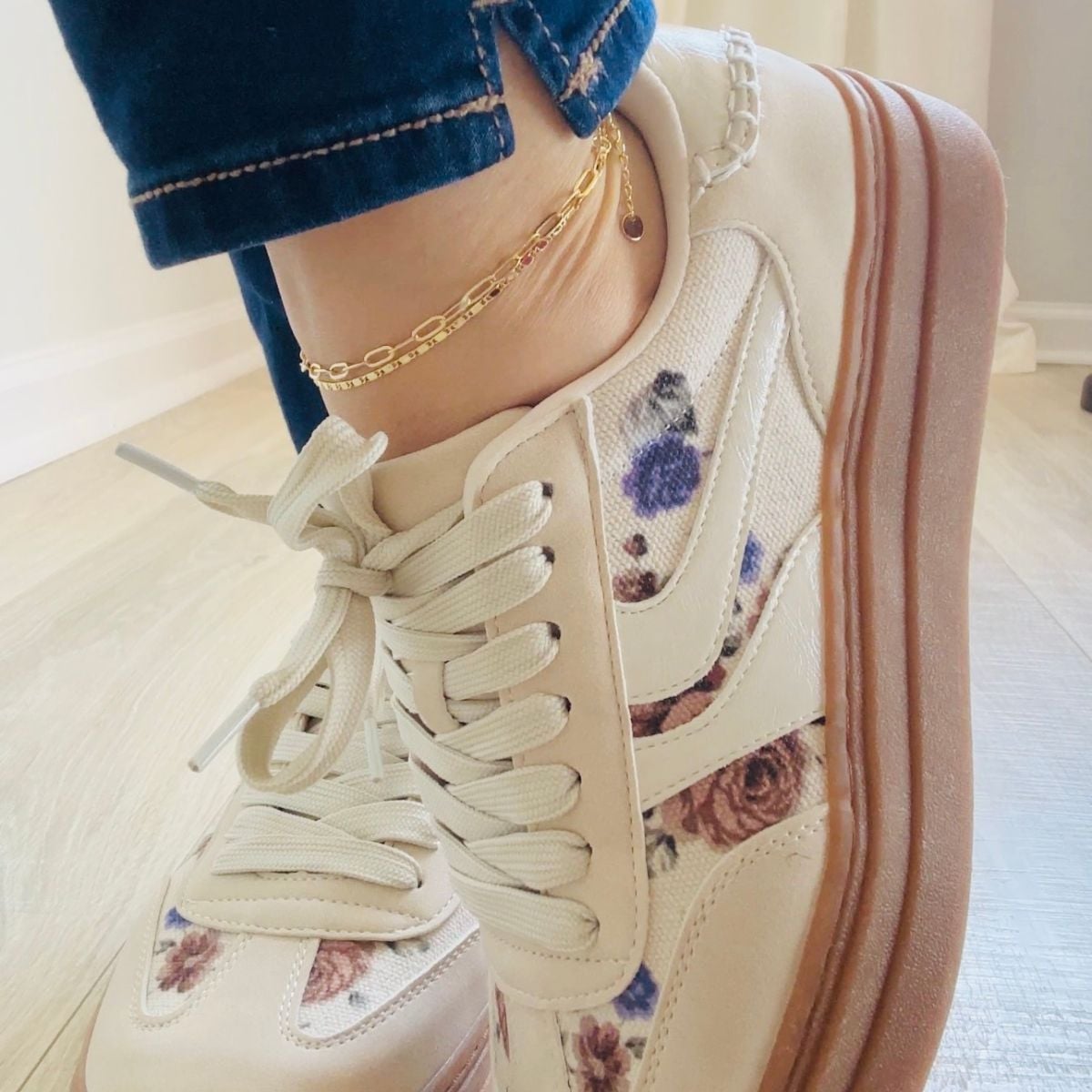 project-cloud-sneakers